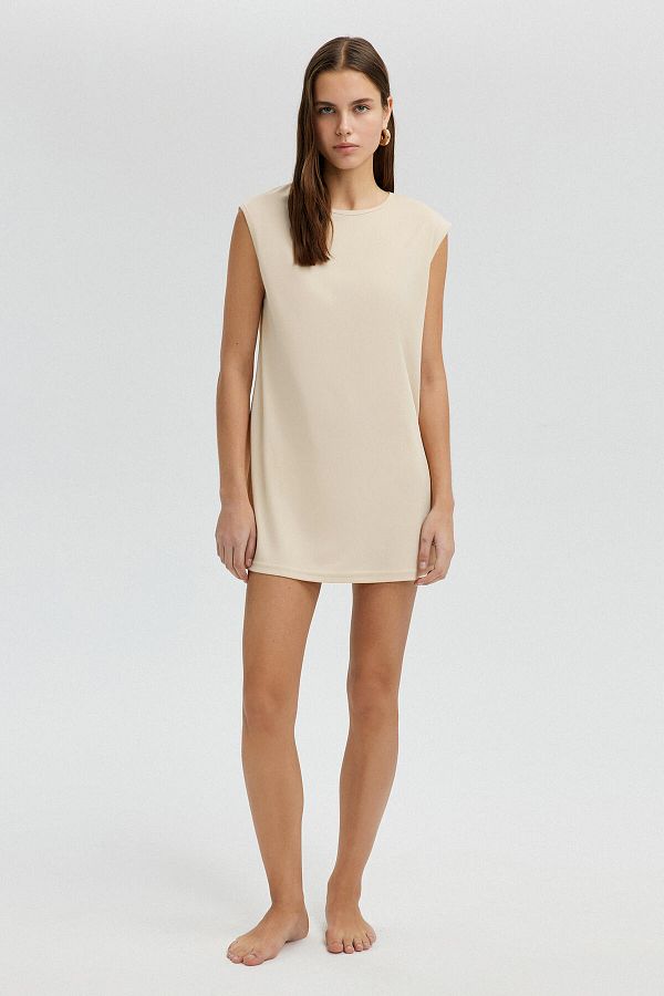 Touché Privé-Sleevless Lining Tunic 1
