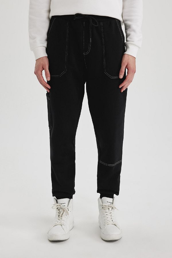 DeFacto-Jogger Sweatpants - Regular Fit, Lace-Up Waist, Elastic Leg, Pockets C5384Ax24Sp 1