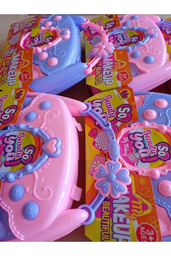 OYUNCAKSAHİLİ Çantalı Makyaj Güzellik Çantası 26+1 Pcs Oyuncak Ayna Ruj Parfüm Tırnak Çanta Evcilik Setleri