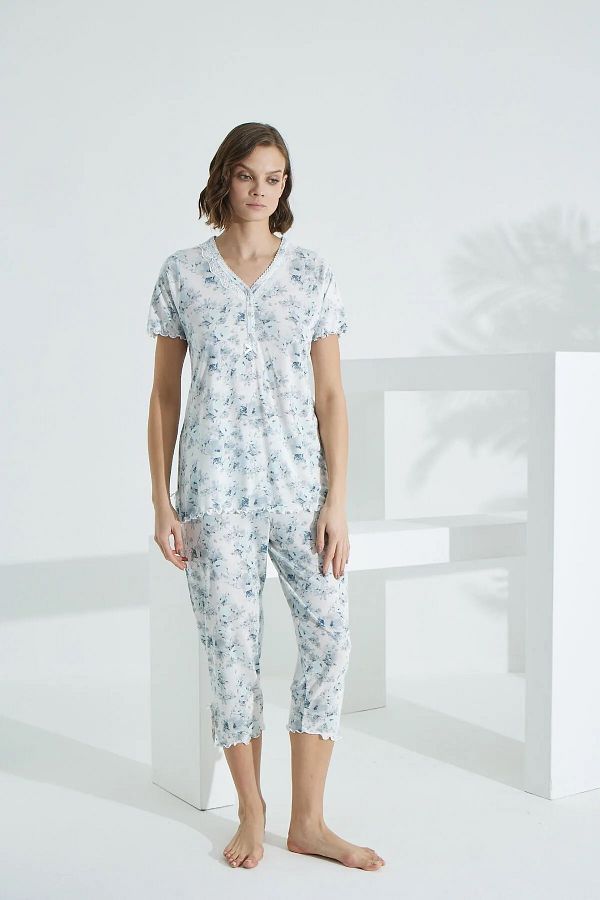 Etoile-Etoile Angelique Bamboo Cotton Women Short Sleeve Capri Pajama Set 1
