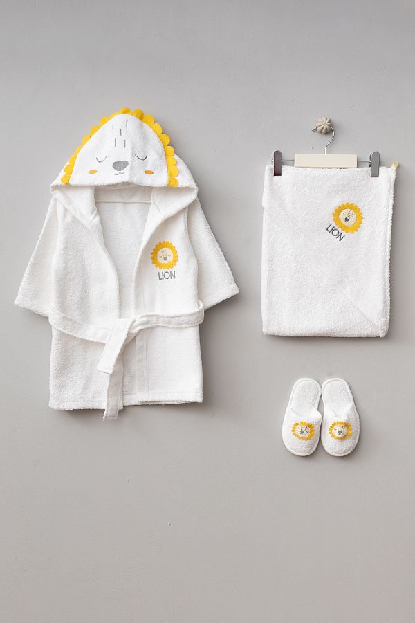 Bebitof-100% Cotton Bathrobe Set with Cute Lion Figure (0-2 Years) 1