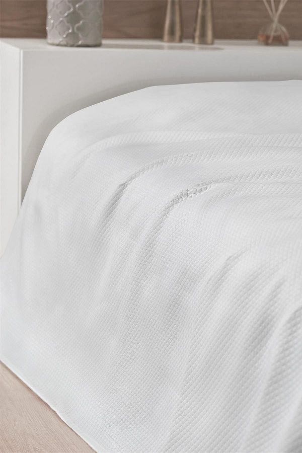 VAROL-Arien Series Hotel Pike 200x230 1