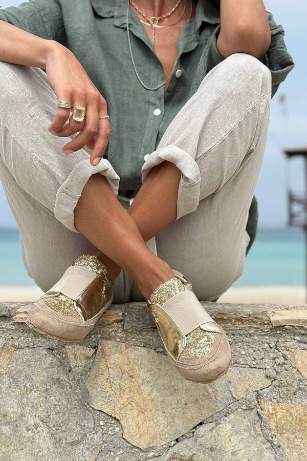Güneşkızı-Guki35 Women's Gold Daily Comfortable Vegan Shine Sneaker 1