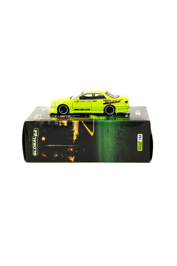 Tarmac Works-تويوتا سبرينتر تروينو تويوتا تروينو AE86 ذات الهيكل العريض أبيض/أسود مع بطاقات تارماك 1