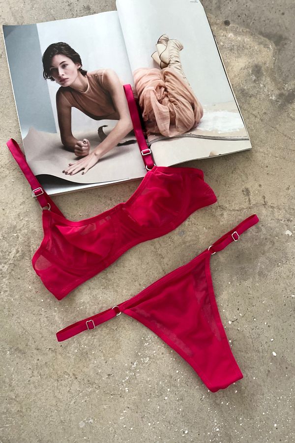 PijaLook-Fuchsia Lingerie Set 1