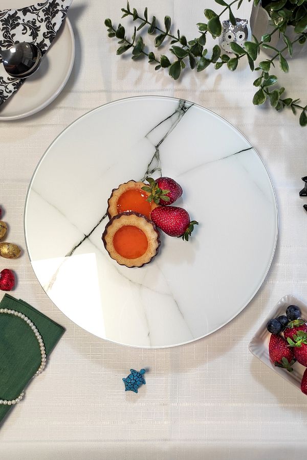 Sunum360-White Marble Patterned Luxury Service Presentation Plate with Rotating Stand. Rotating Cake and Cheese Plate Stand 1