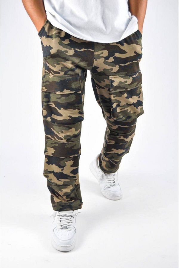 SUPERBLUE-Men's Wide Leg Elastic Camouflage Patterned Trousers 1