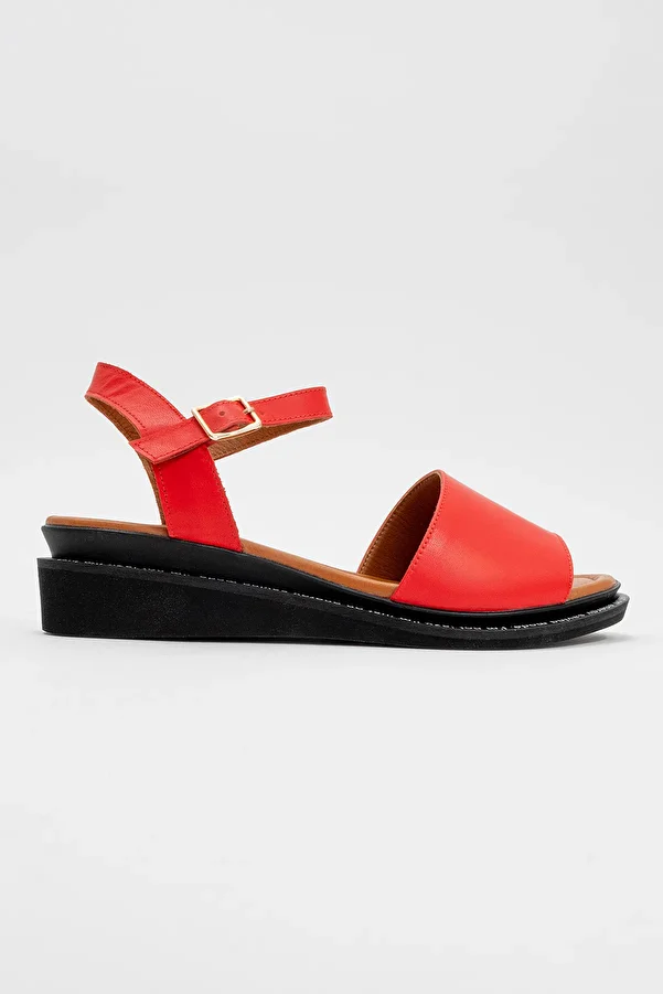 Ataköy Ayakkabı-WOMEN LEATHER SANDALS 1