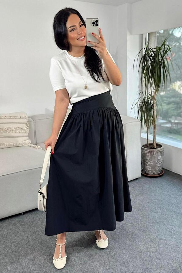 Butik Gardrop-Premium Waist Corset Black Skirt with Embellished Design 1