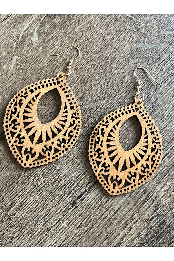 Büyük Hanım-Carved Wood Chunky Dangle Style Earrings 1