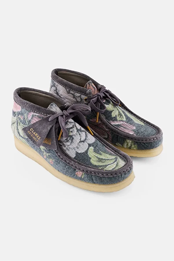 CLARKS-Women Wallabee Standard Fit Lace Up Shoes, Multicolor 1