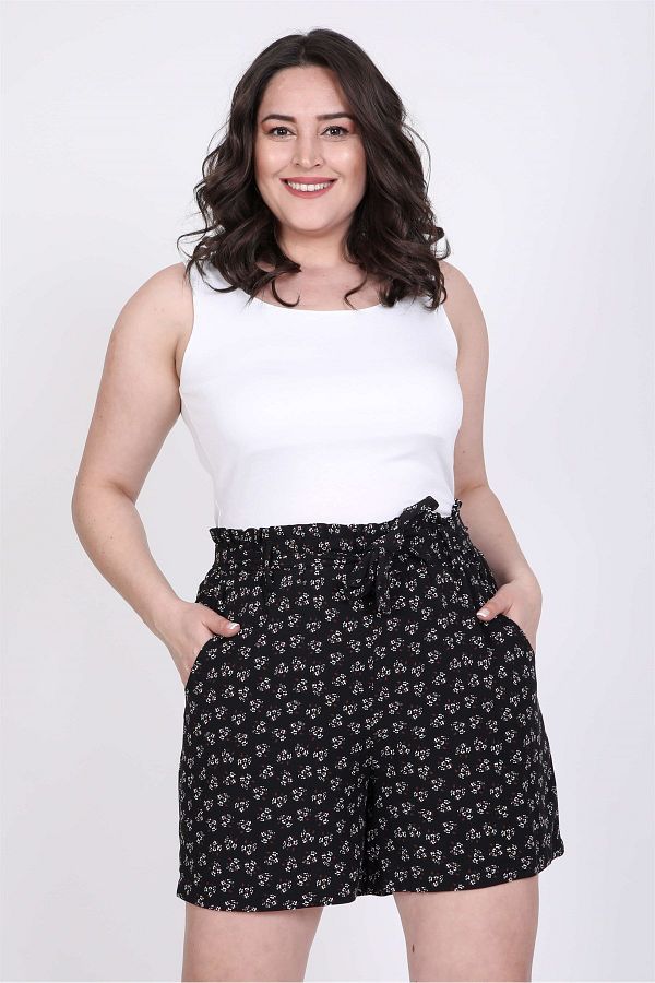MYLİNE-Elastic Waist and Belted Shorts 1
