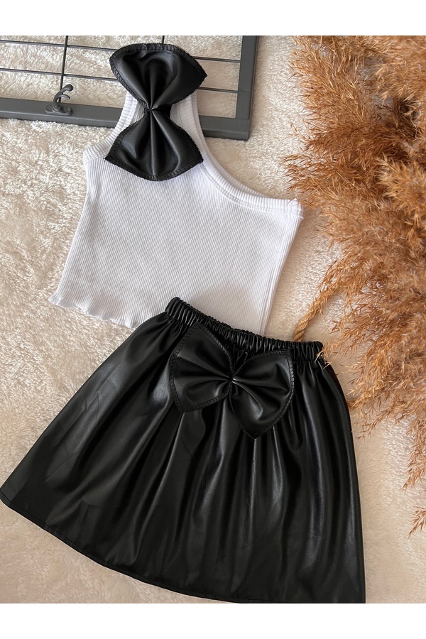 BAHNUR BEBEK ÇOCUK SiYAH DERi ETEK BEYAZ CROP ALT ÜST YAZLIK TAKIM