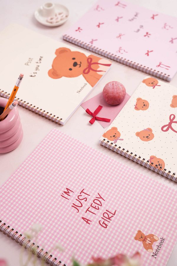 Matt Notebook-دفتر ملاحظات مدرسي مقاس A4 - 80 ورقة، مجموعة من 4 قطع 1
