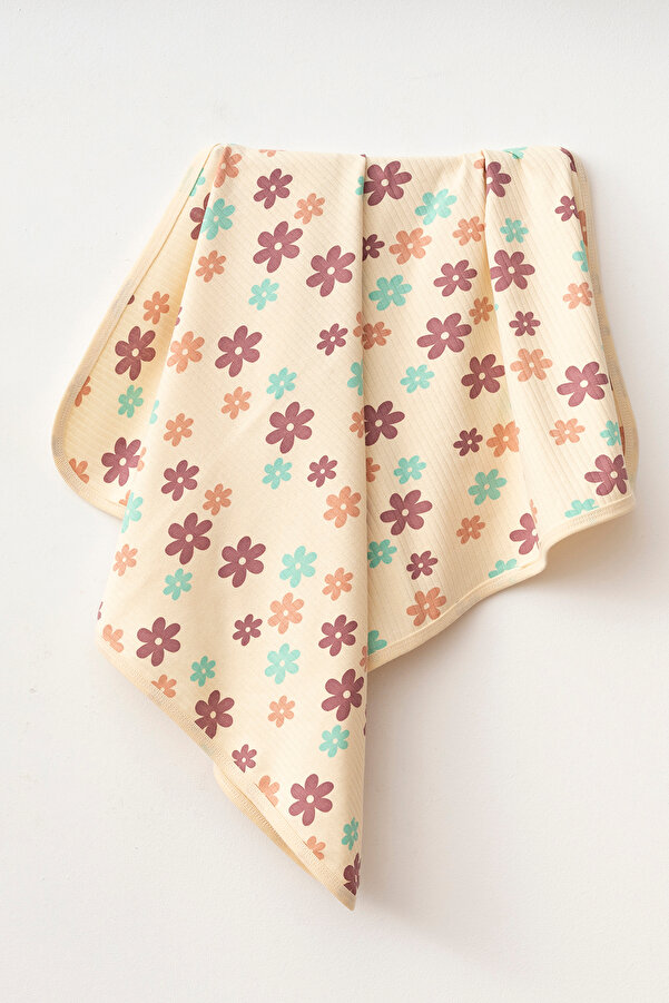 yukobaby bebeğiniz için en doğalı Çiçekli Naturel Pamuklu 80x90 cm Tek Kat Bebek Battaniye