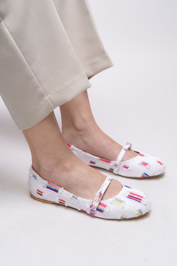 Riccon-Ghessinu Women's Ballerinas 0012230   White Jeans 1