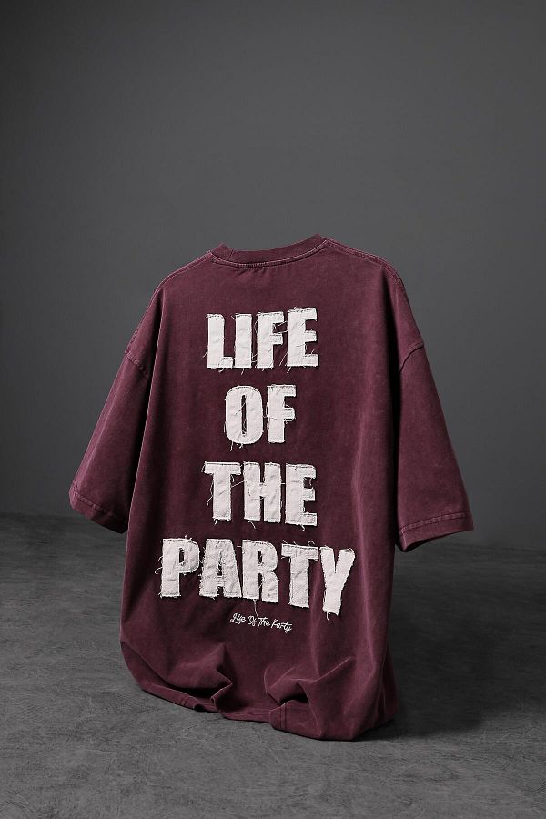 Slatra-Men's Burgundy Life of the Party Applique Dirty Embroidery Washed Oversize Tshirt 1