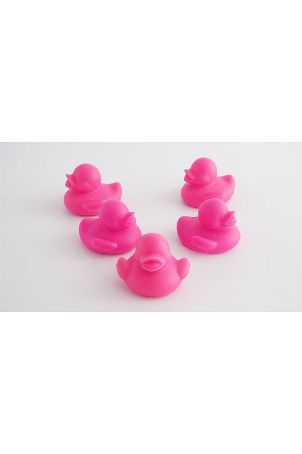 KASH-"Cherry Extract Duck Soap – Skin Friendly and Cheerful Design" 1