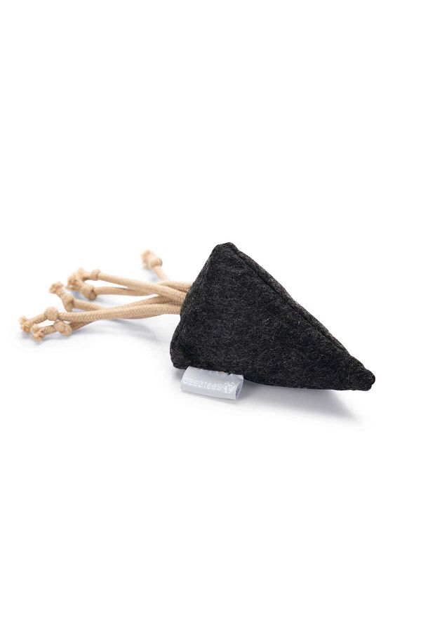 Beeztees-Cat Toy, String Fabric, with Catnip Pocket, 20cm Zrnet 1