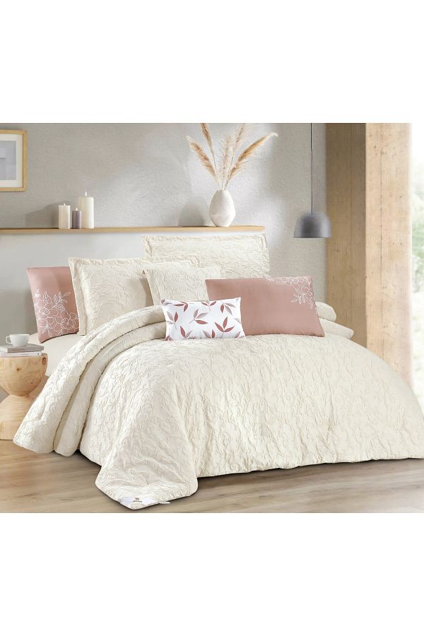 Levore-Livori comforter set, made of durable and soft fabric, with a modern and distinctive pattern that satisfies all tastes, 8 pieces, king size 1