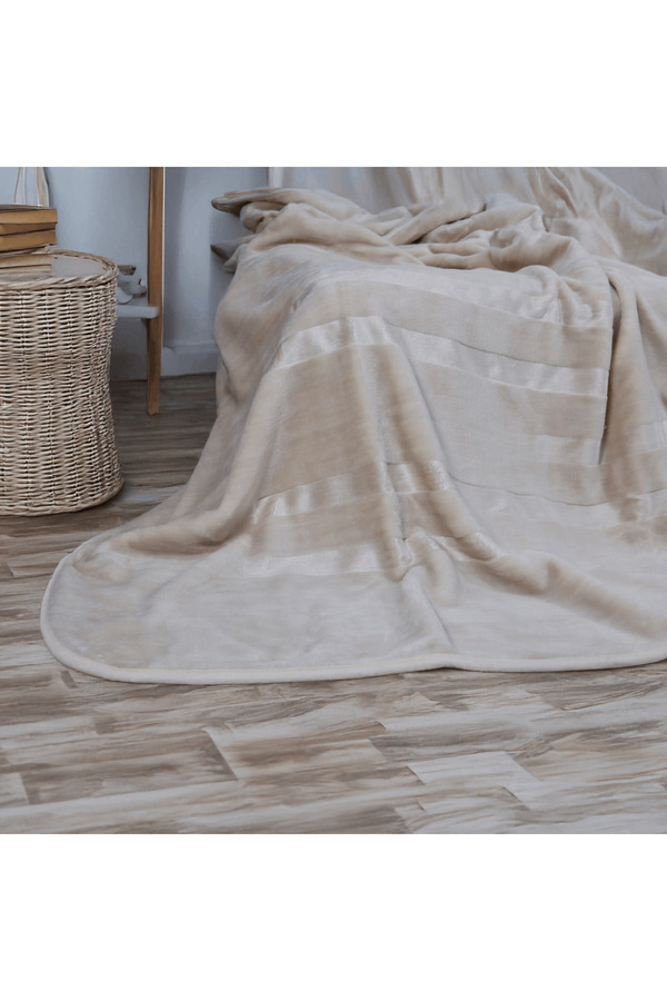 Brava Casa-Royal Essence Blanket, Cream, 220x240 cm, Soft, Warm, Oeko-Tex Certified, BravaCasa 1