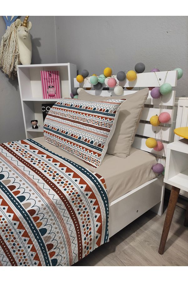 yok yok evim eve dair her şey-4 Piece Geometry Patterned Single Pique Bedspread Set with Elastic Sheets 1