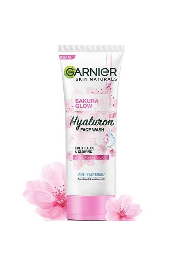 Garnier-Garnier Sakura Glow Hyaluron Foaming Face Wash 100ml 1
