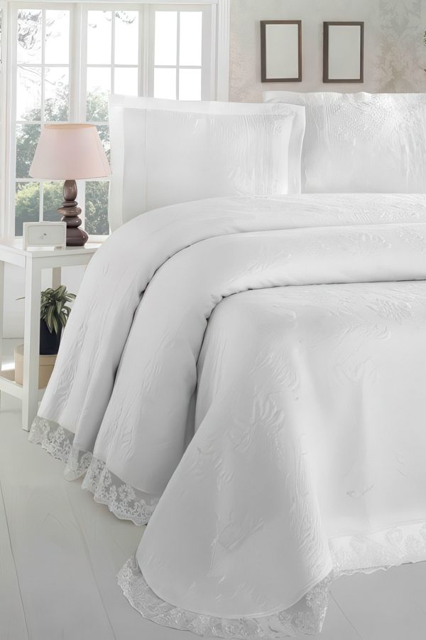 GAMA HOME-Jacquard Lace and Fringe Double Bedspread / with Special Design Bag / Different Patterns 1