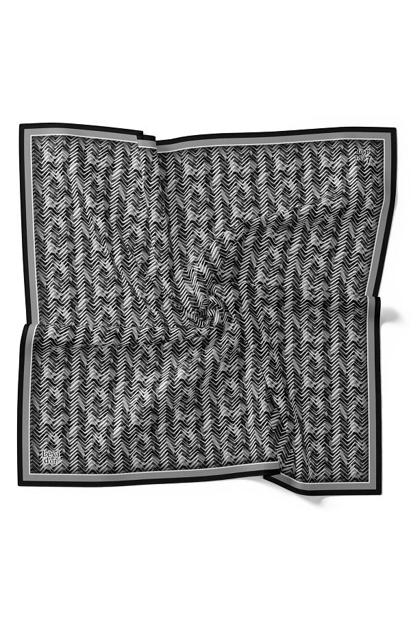 Levidor-Geometric Zigzag Pattern Sparkling Crystal Scarf 1