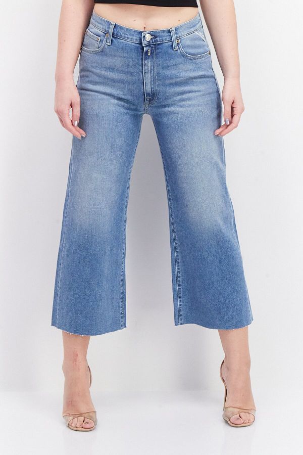 Replay-Women Cropped Fit Washed Stretchable Jeans, Light Blue 1