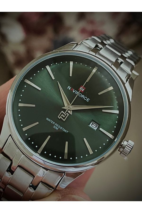 Naviforce-Men's Wristwatch and Bracelet 1