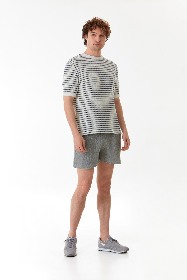 Fulla Moda-3 Thread Waist Lace up Shorts 1