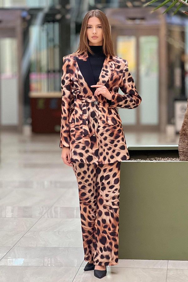 senna-Gabrielle Suit Set 1