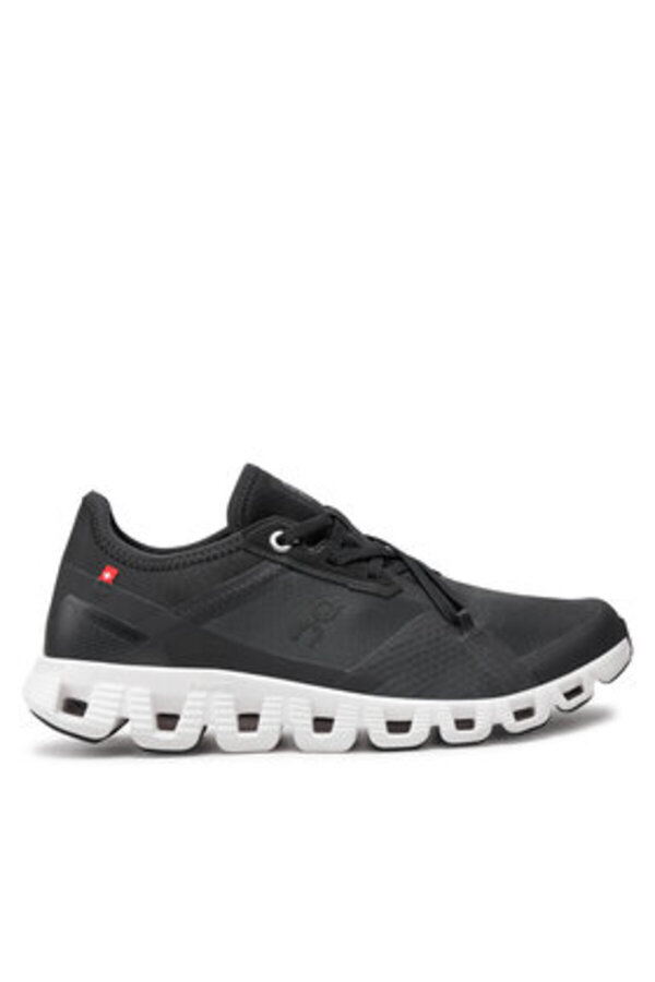 On Running-women's running shoes 3WD30300299 black 1