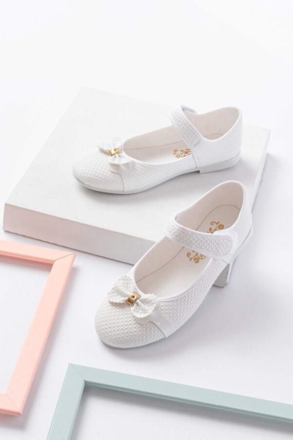 Slipcat KIZ ÇOCUK GÜNLÜK BABET FİYONK DETAYLI YUMUŞAK RAHAT TABANLI