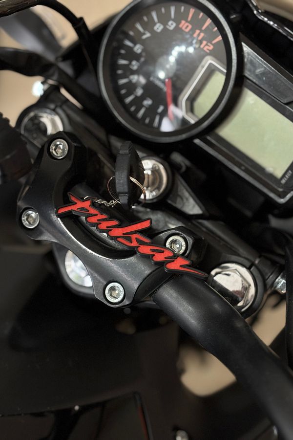 Banxtre-Red Pulsar Keychain for Bajaj Pulsar Group (1 Pcs) 1