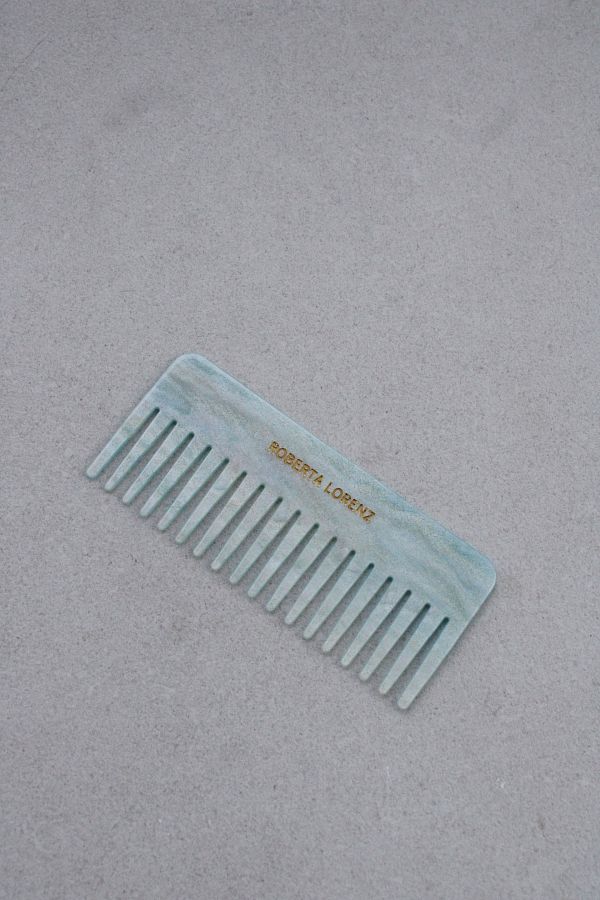 Roberta Lorenz-Blue Pearlescent Wide Tooth Comb I Soft and Stylish Touch on Hair 1
