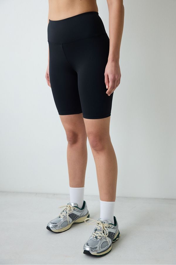 Penti-Black Smooth Feel High Waist Cyclist (Biker) Short Leggings 1