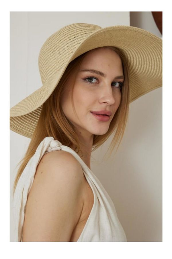 FRESCO SCARFS-Large Adjustable Round Straw Hat 1