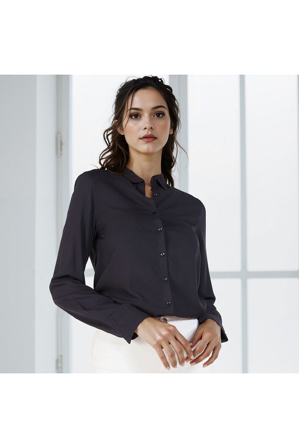 FAV-Shirt with Long Sleeves and Button Closure 1