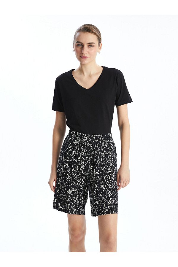 LC Waikiki-Patterned Women's Shorts with Elastic Waist 1