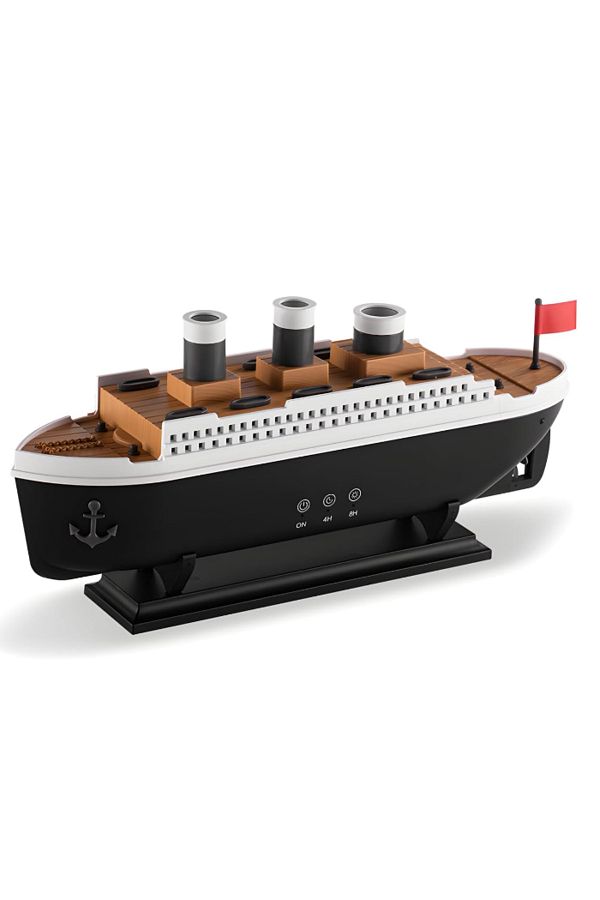 MACON-Titanic Ship Model Humidifier 250ml Essential Oil Diffuser 1