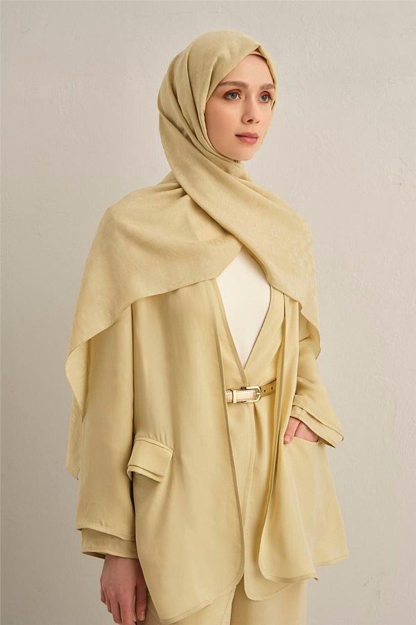Armine-Pamora Shawl 2 04 1
