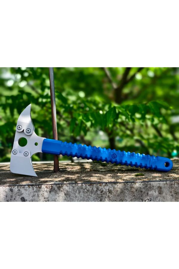 NOMOTHETIC-Tarkov Crash Axe & Taiga Toy Model – 3D Printing 1