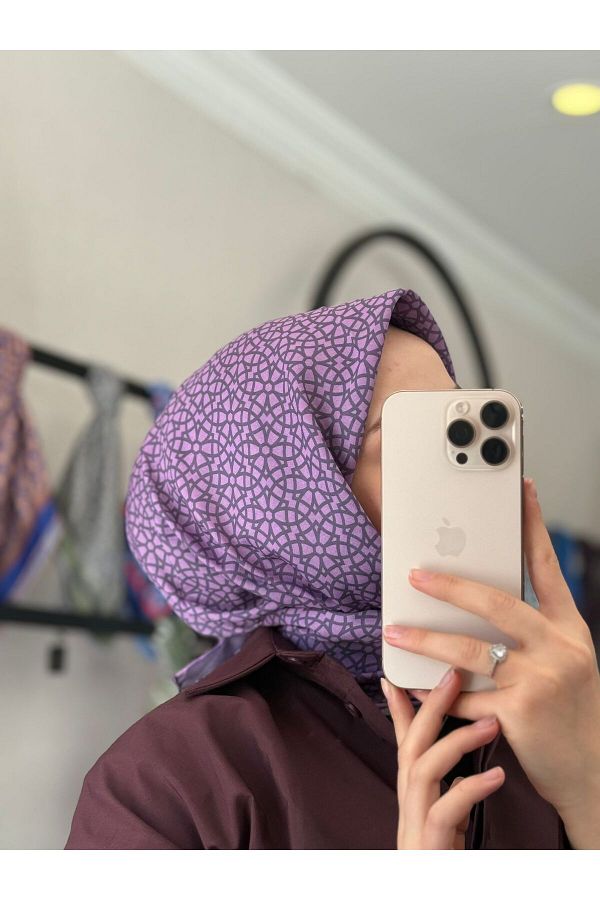 MONOOR-Geometry Pattern Soft Scarf 1