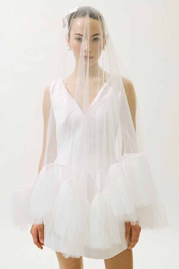 Manuka-OLIVIA ABENDKLEID ECRU 1