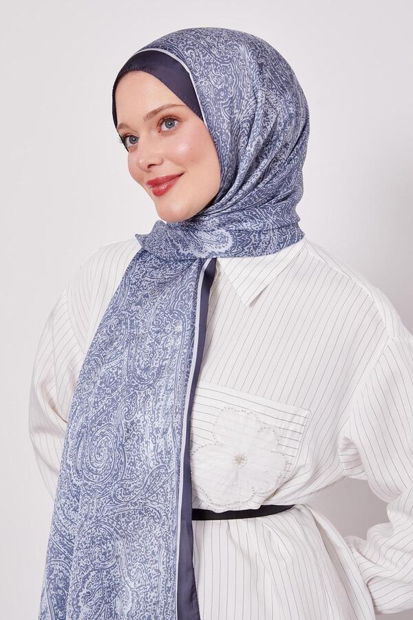 Levidor-Ethnic Pattern Indian Silk Shawl 1