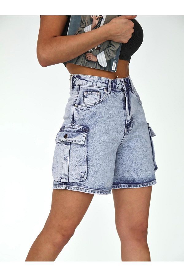 Zeo Basic-Denim Shorts with Cargo Pocket and Pen Detail 1