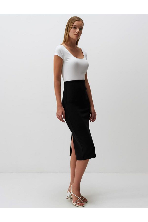 Jimmy Key-Regular Waist Knitted Midi Skirt with Slits 1