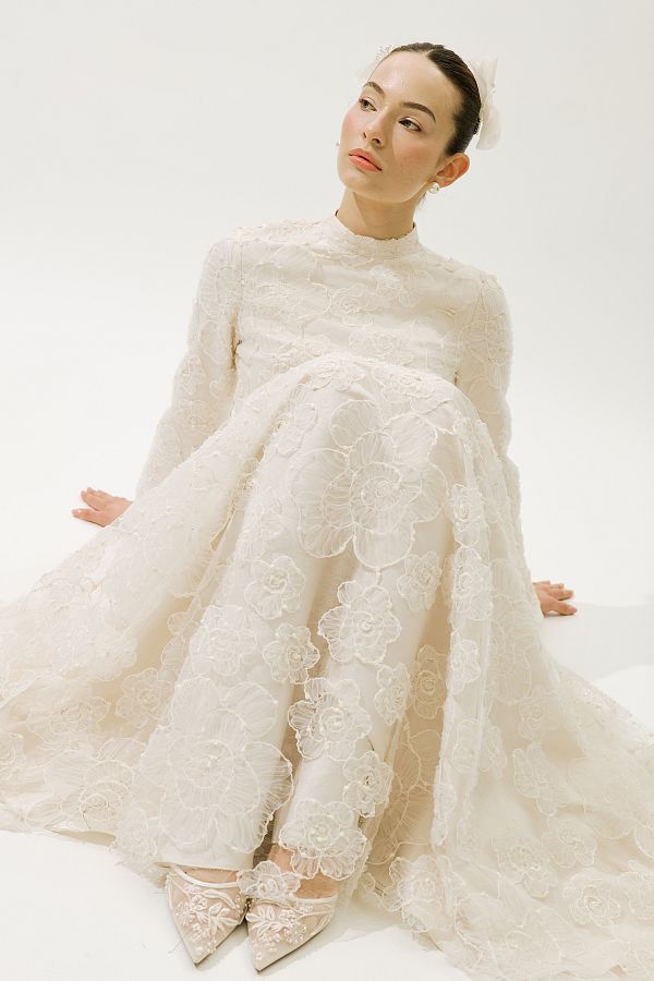 Manuka-BRIDGERTON ABENDKLEID ECRU 1